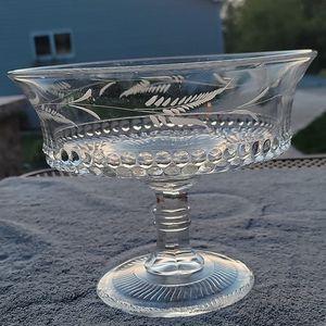 Vintage Etched Glass Pedestal Fruit Bowl!!!